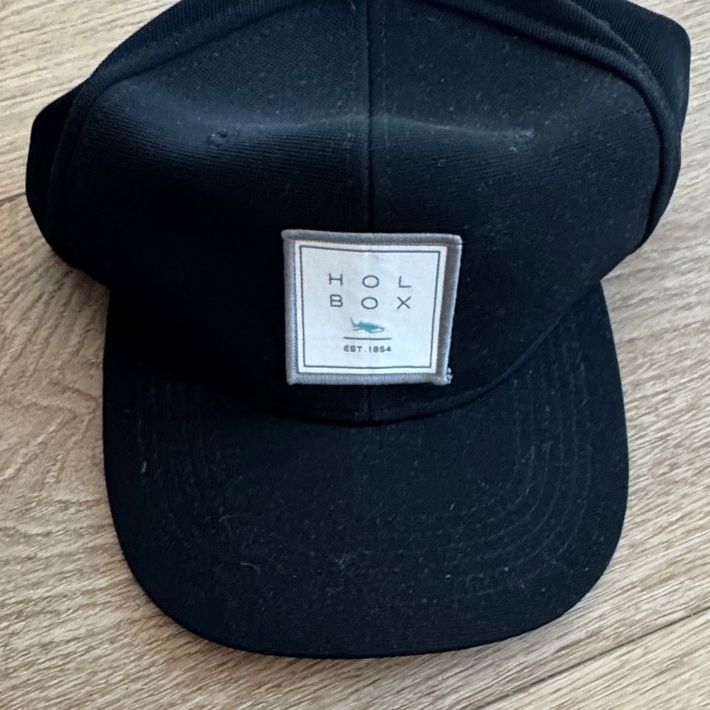 Holbox Black Cap